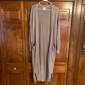 Old Navy Long Cardigan - Size Medium